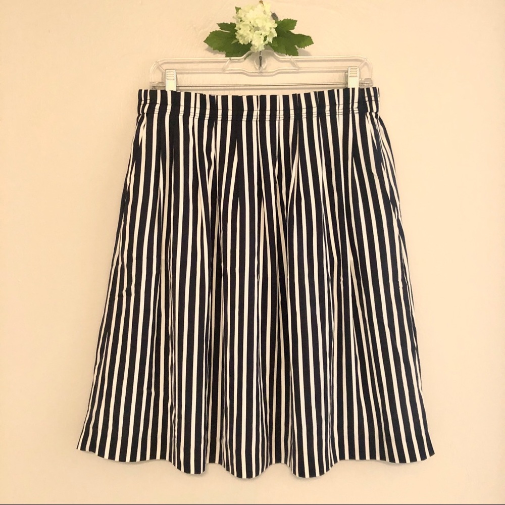 NWT J. Crew Navy & White Striped Skirt [Sz 10]